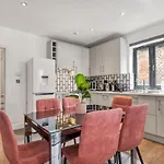 Luxurious Spacious Apartment 2Br 2Ba