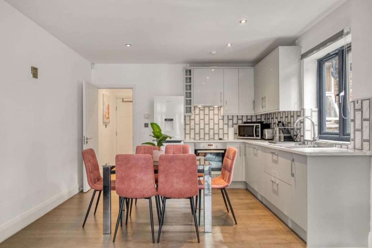 Luxurious Spacious 2br 2ba Apartment