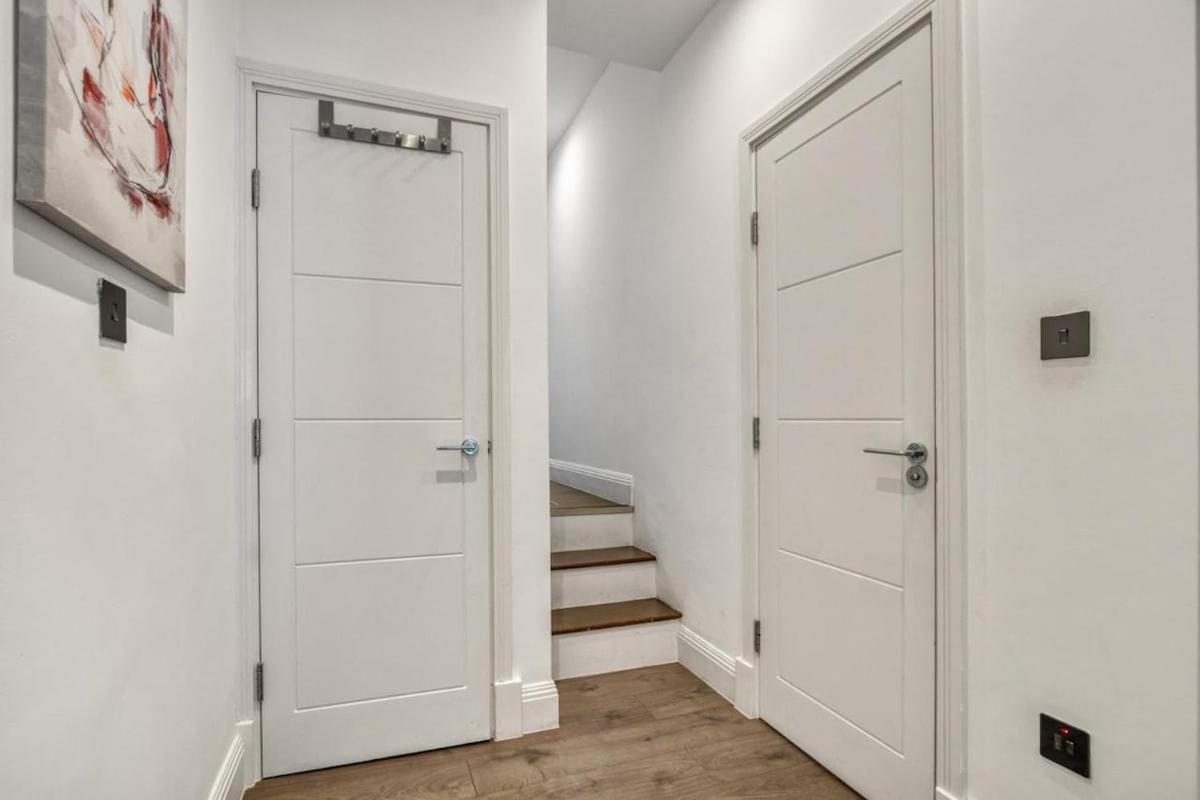 Luxurious Spacious 2br 2ba Londra