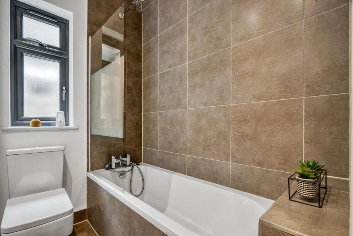 Appartamento Luxurious Spacious 2br 2ba