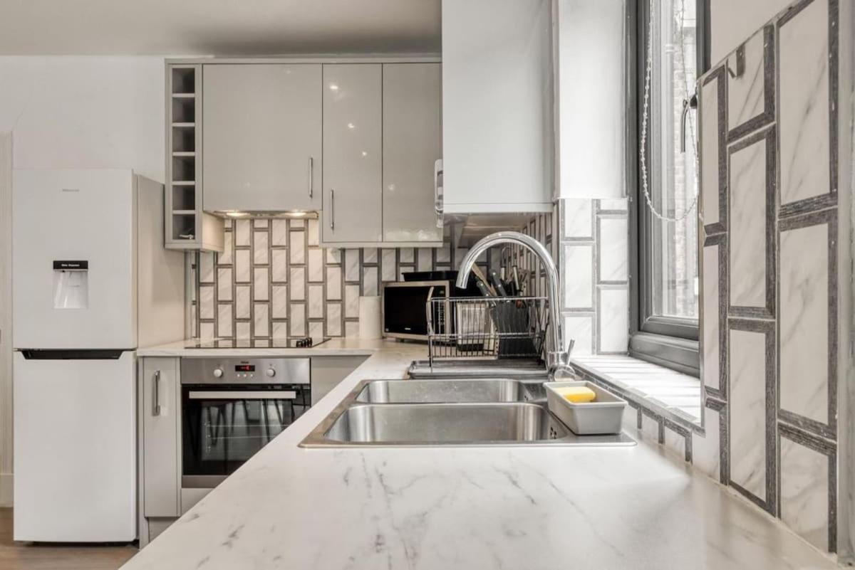 Apartment Luxurious Spacious 2br 2ba *